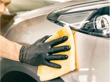 Detail procesu Car Buffer Leštička